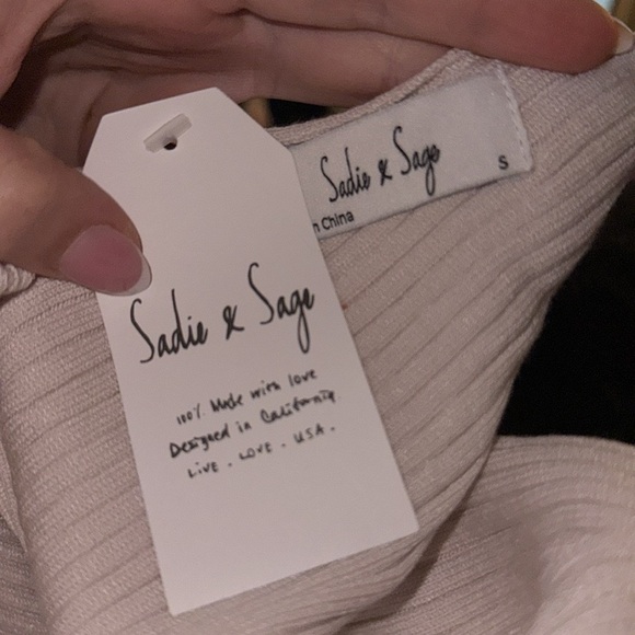 Sadie & Sage NWT Ribbed Crop TankTops in Cream Size Small - Picture 3 of 3